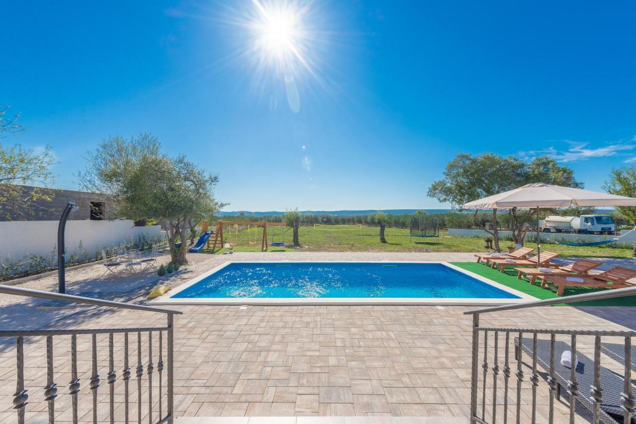 Experience Only The Best - House Kamber Биоград на Мору Екстериор снимка