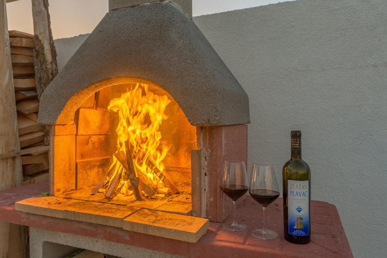 Experience Only The Best - House Kamber Биоград на Мору Екстериор снимка