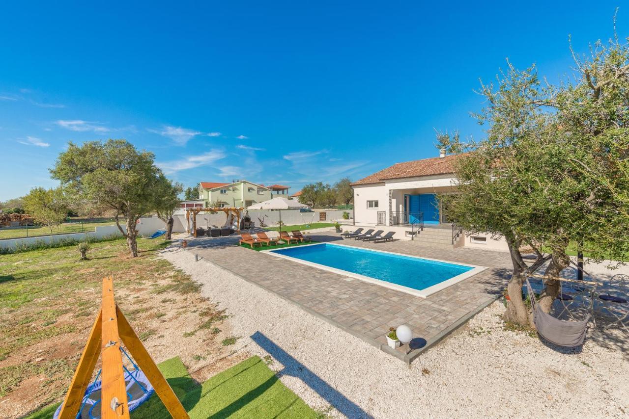 Experience Only The Best - House Kamber Биоград на Мору Екстериор снимка