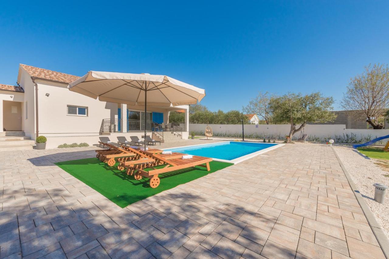 Experience Only The Best - House Kamber Биоград на Мору Екстериор снимка